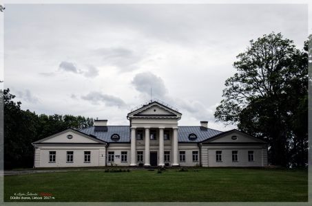 Alvydas Šalkauskas photograph “Manor of Paliesius“ Lithuania, 2017.