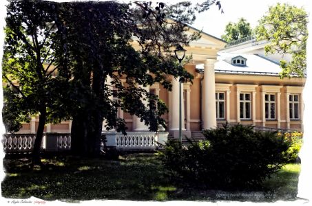 Alvydas Šalkauskas photograph “Manor of Renavas“ Lithuania, 2014.